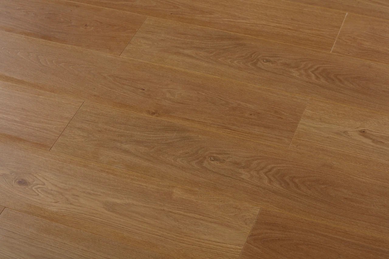 L158 12mm Amber Oak Premium Laminate flooring - Image 2